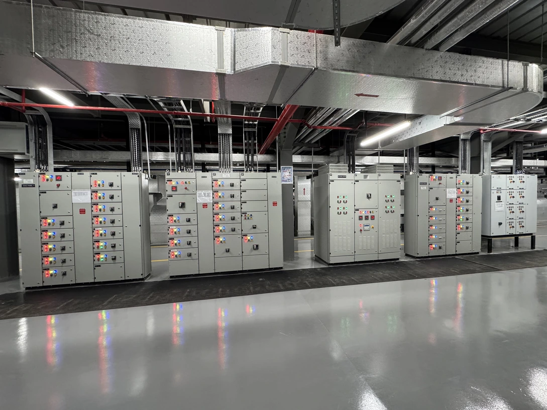 Pharmaceutical facility electrical installation